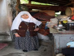 Hem hırsızlık, hem şerefsizlik